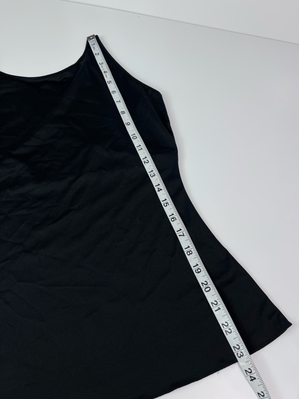 SPANX Women’s V Neck Crossover Tank Top Black Sz extra large XL - Picture 4 of 6